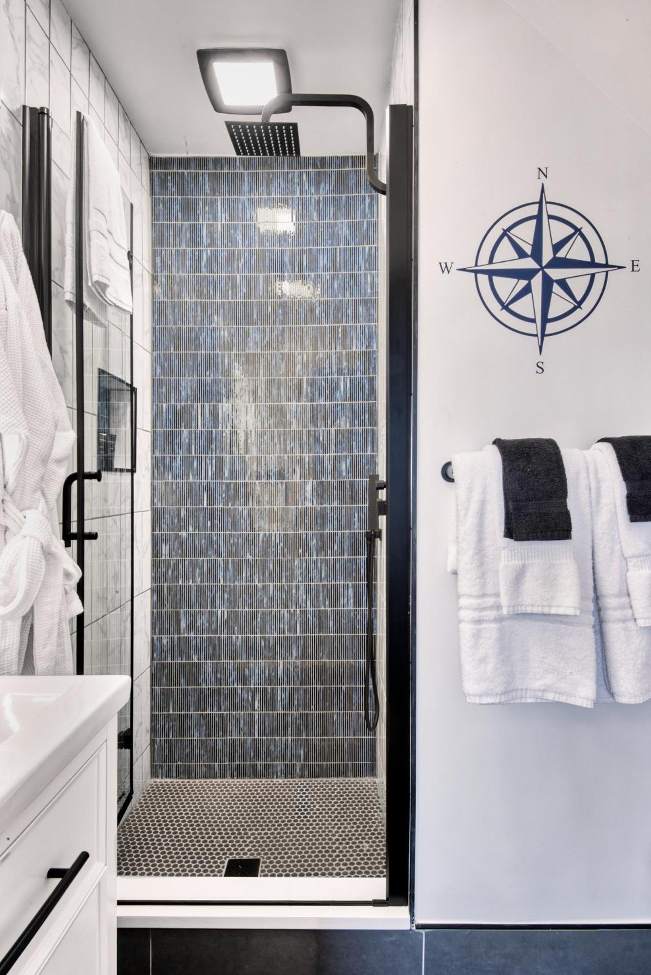 Hudson Navigator Hotel Bagian luar foto