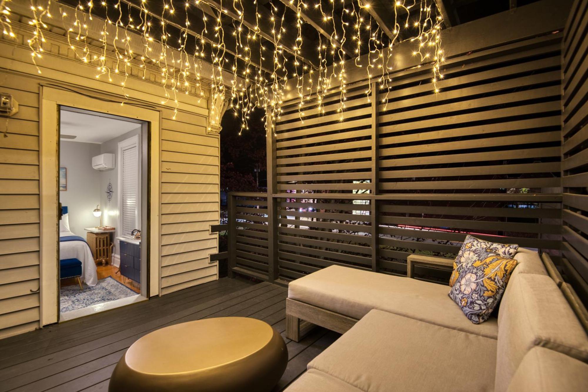 Hudson Navigator Hotel Bagian luar foto