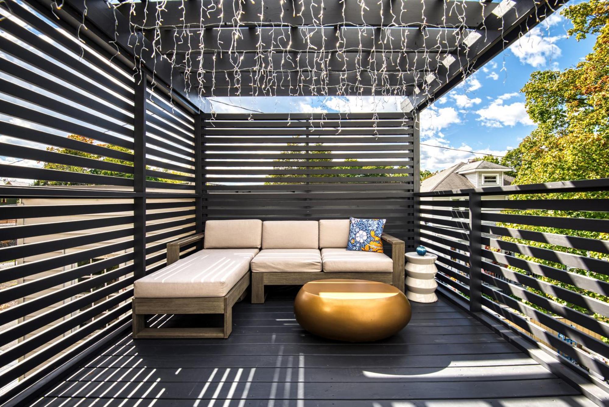 Hudson Navigator Hotel Bagian luar foto